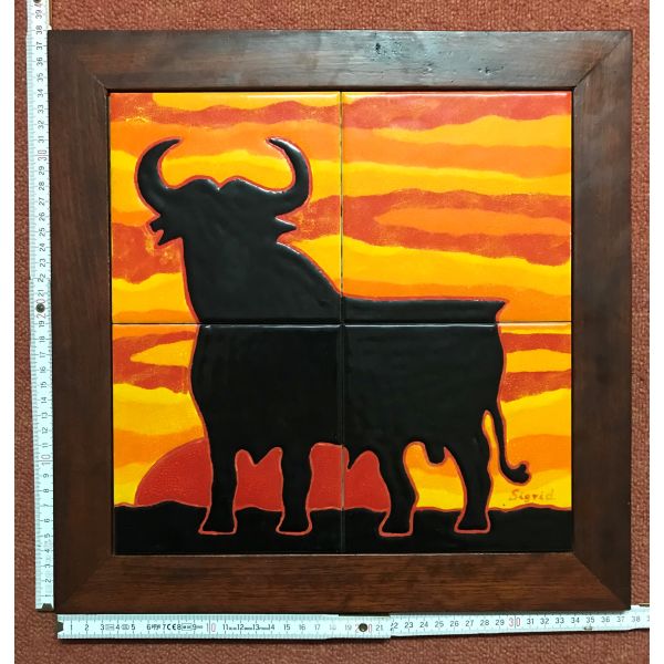 Kachelbild mit Rahmen - 2x2 Kacheln im Format 15x15cm - Gesamtgröße mit Rahmen 37,5 x 37,5 cm - Dekor: Stier