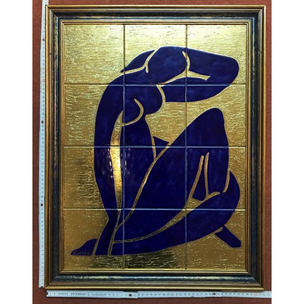 Kachelbild mit Goldlegierung und edlem Rahmen - 3x4 Kacheln im Format 15x15cm - Gesamtgröße mit Rahmen 52 x 67cm - Blaulady auf Gold - inspiriert von Henri Matisse