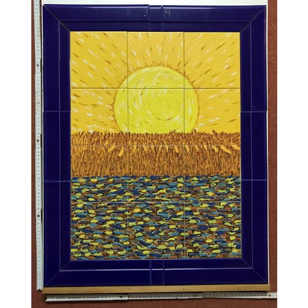 Kachelbild mit Rahmen - 3x4 Kacheln im Format 15x15cm - Gesamtgröße mit Rahmen 60 x 76cm - Dekor: Sonne über Weizenfeld - inspiriert bei van Gogh