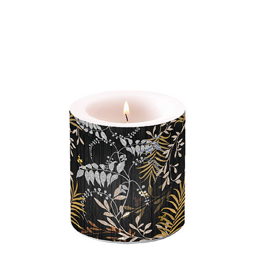 Kerze klein – Candle small – Format: Ø 7,5 cm x 9 cm – Brenndauer: 35 Std. - 1 Kerze pro Packung - Luxury Leaves Black – Luxus Blätter schwarz