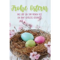 Ostern Bunt gefülltes Osternest mit Eiern...