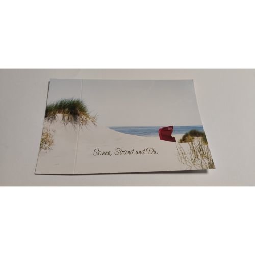 Allgemeine Wünsche  - Postkarten – Format: 11,5 cm x 17,5 cm - Nice Moments – Sonne, Strand und Du – Strand mit rotem Strandkorb