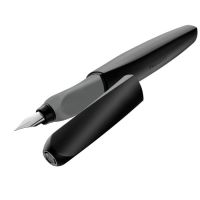 FOüllhalter Twist P457 M schwarz in 1er Faltschachtel Pelikan