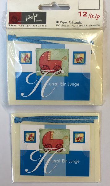 Zur Geburt - Baby Jung - Minikarte - 8 x 6 cm - mit Briefumschlag und Schleifchen – Hurra! Ein Junge