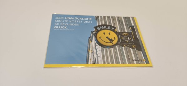 Allgemeine Wünsche – Glückwunschkarte im Format 11,5 cm x 17,5 cm mit Umschlag – Serie: Smiley – Smiley Uhr
