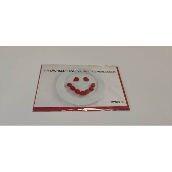 Allgemeine Wünsche Smiley Glückwunschkarte mit Umschlag 8,5 x 13cm Erdbeeren bilden Smiley auf Teller