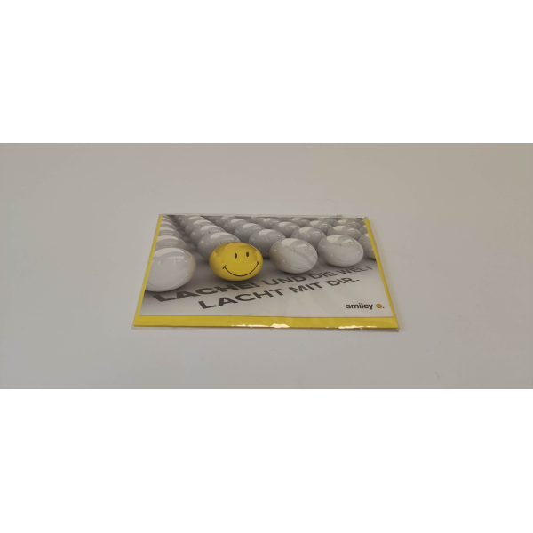Allgemeine Wünsche Smiley Glückwunschkarte mit Umschlag 8,5 x 13cm Smileys auf Kugeln