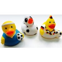 A 3 Fußball Quietscheenten UVP: 26,97 €...