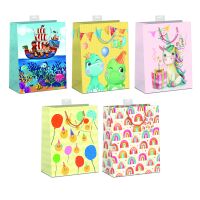 10 Geschenktaschen A4 Format large Kindermotive UVP...